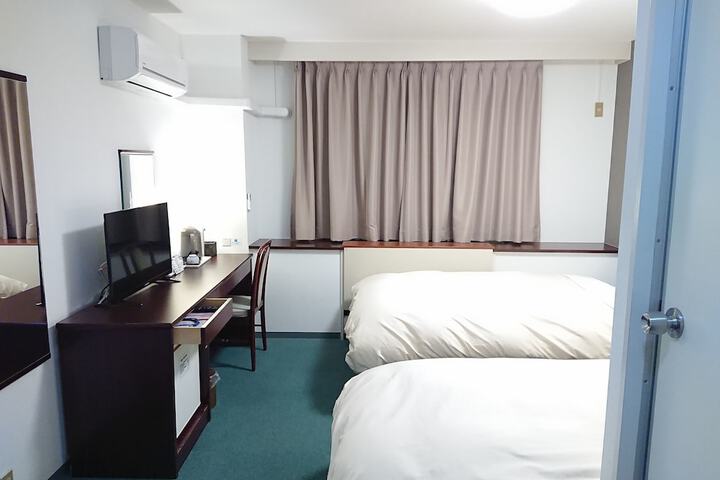 Room 13 of 59