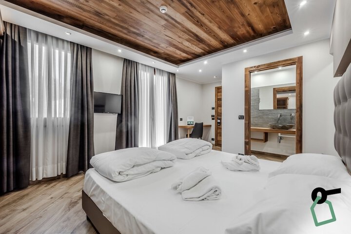 Room 19 of 39