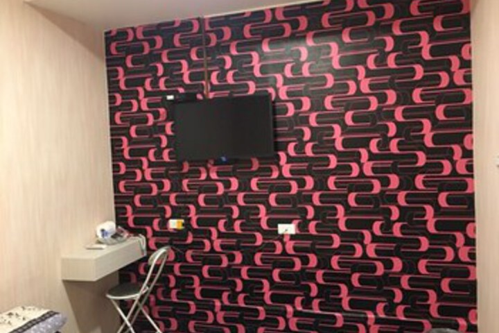 Room 23 of 23