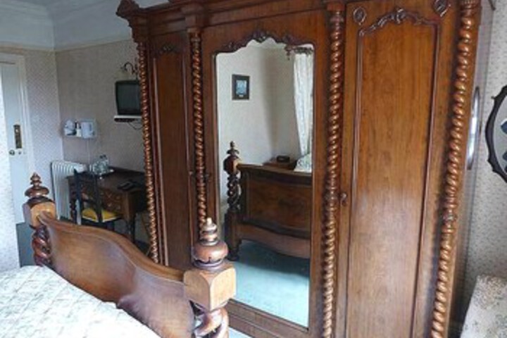 Room 46 of 51