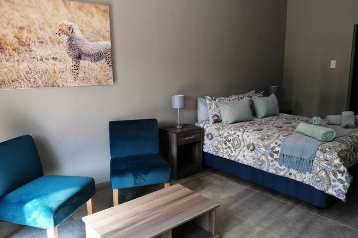Room 15 of 111