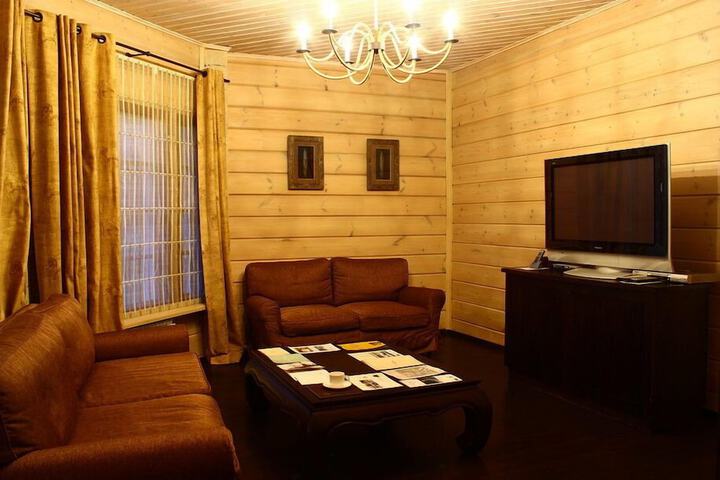 Room 29 of 76