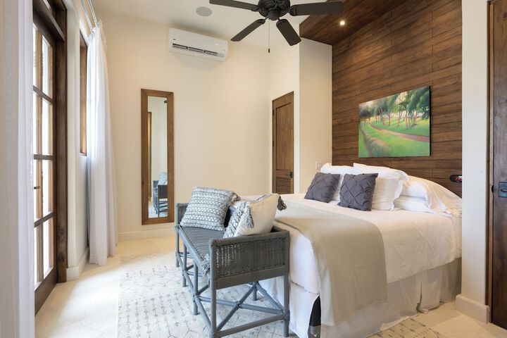 Room 277 of 1000