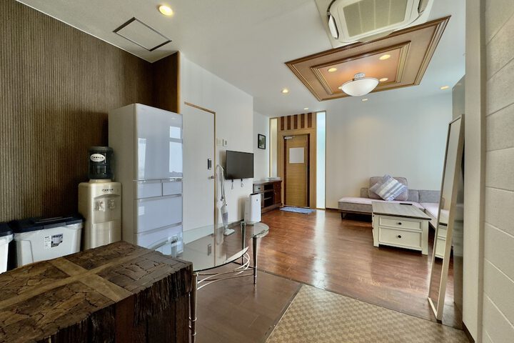 Room 84 of 193