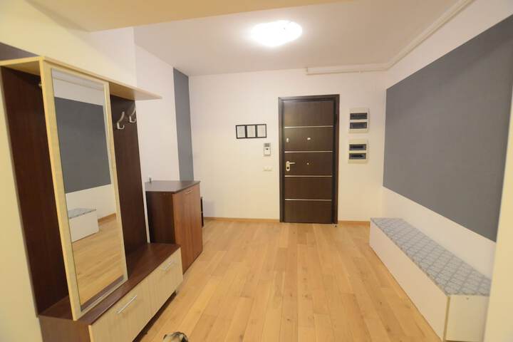 Room 120 of 206