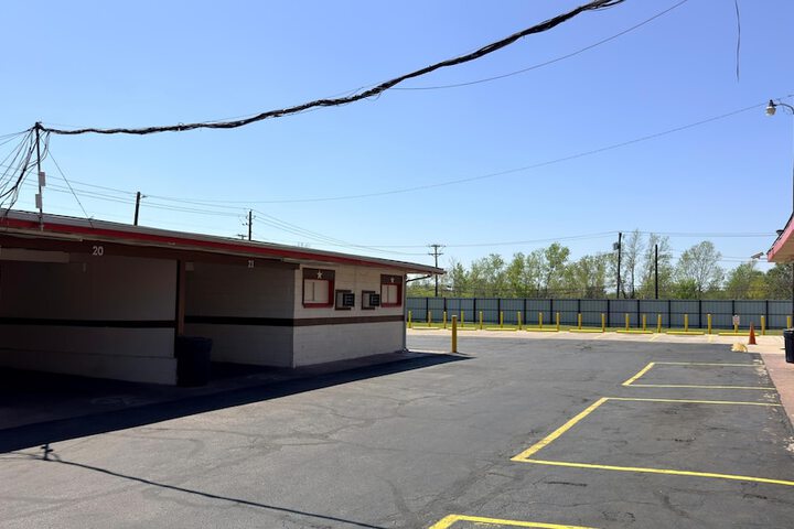 Property Grounds 13 of 18