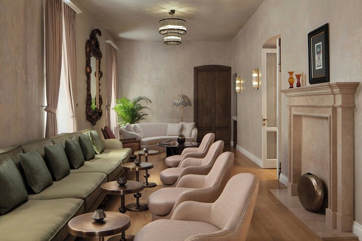 Lobby Entry