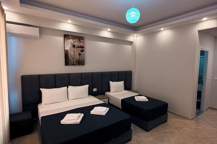 Room 59 of 245