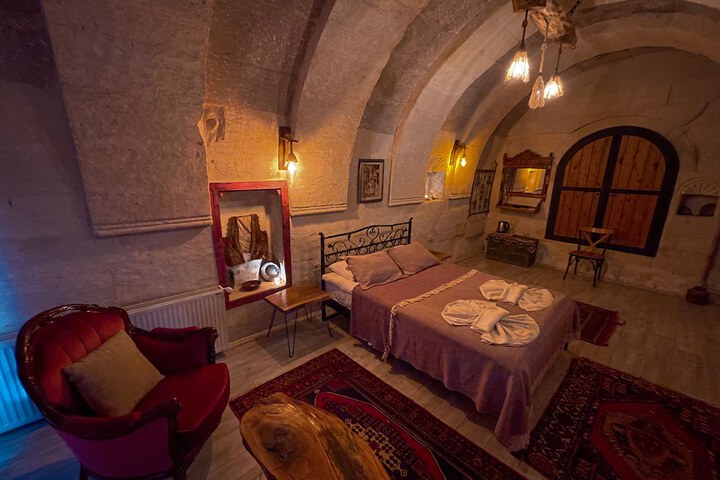 Room 8 of 56