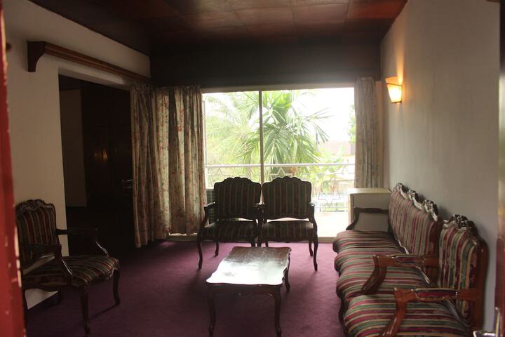 Room 12 of 31