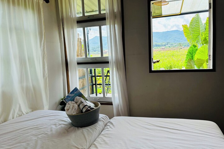 Room 17 of 135