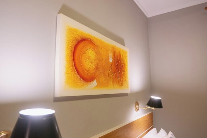 Room 35 of 175