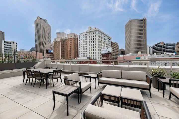 Terrace/Patio 240 of 341