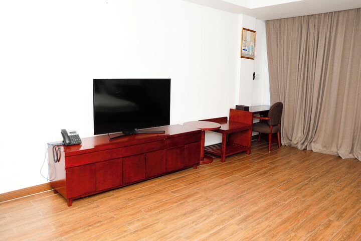 Room 7 of 23