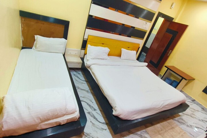 Room 8 of 40