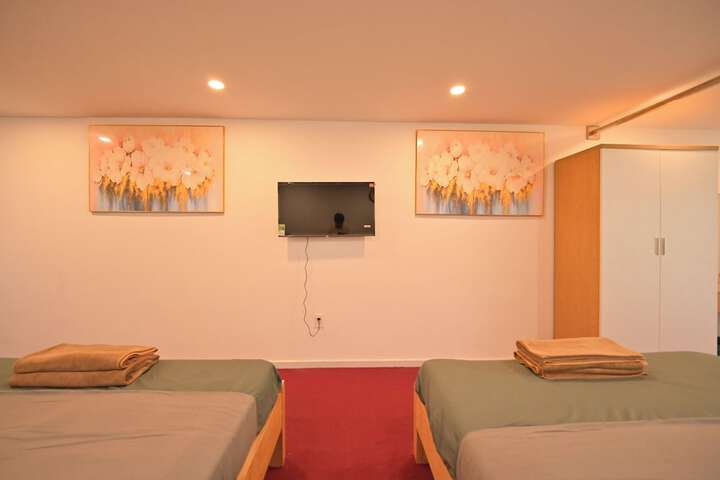 Room 17 of 56