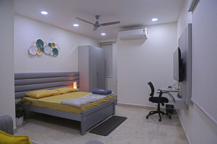Room 5 of 21