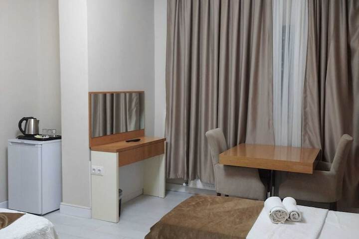 Room 28 of 30