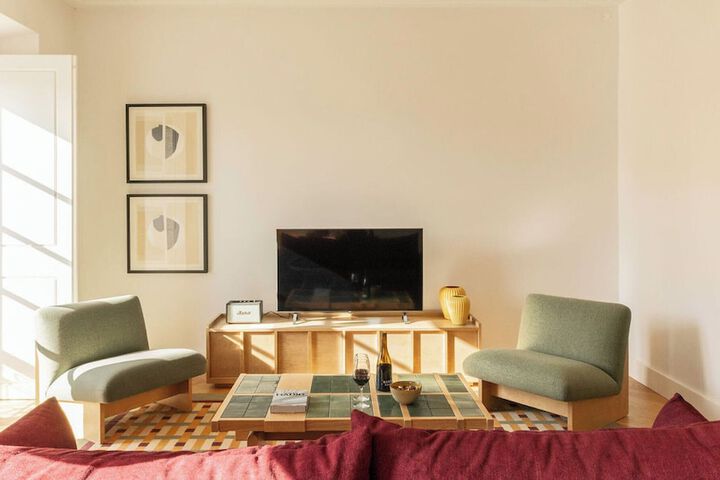Room 48 of 193