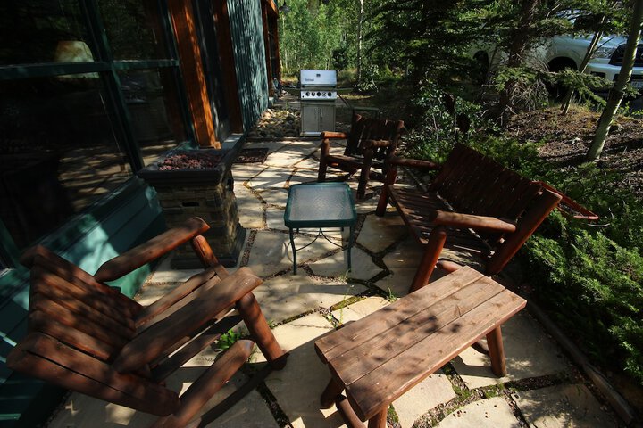 Property Grounds 13 of 37