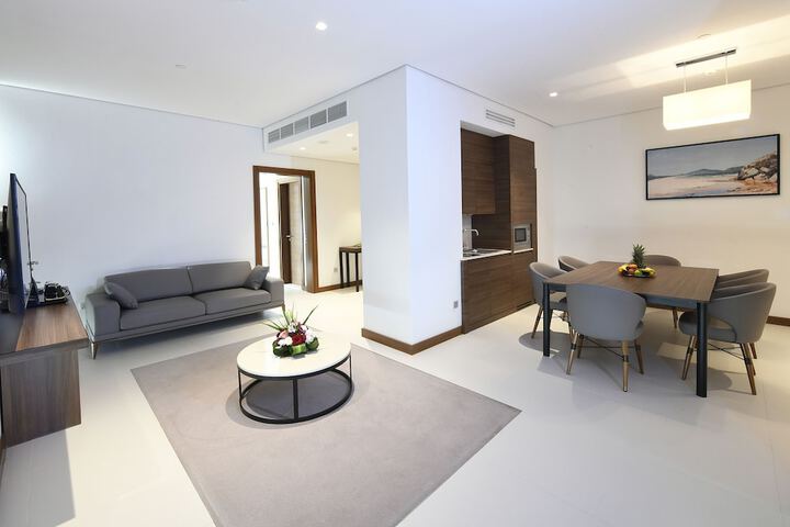 Room 33 of 89