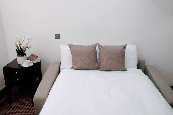 Room 55 of 79