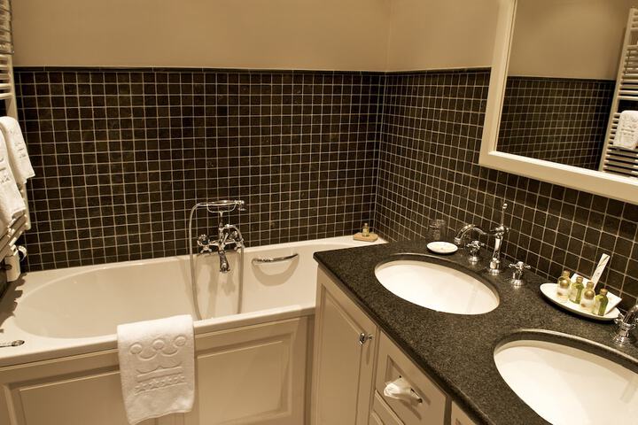 Bathroom Vanities