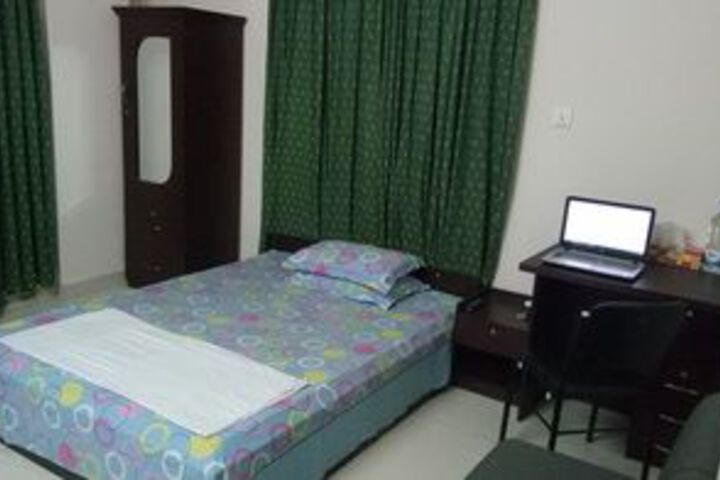 Room 22 of 41