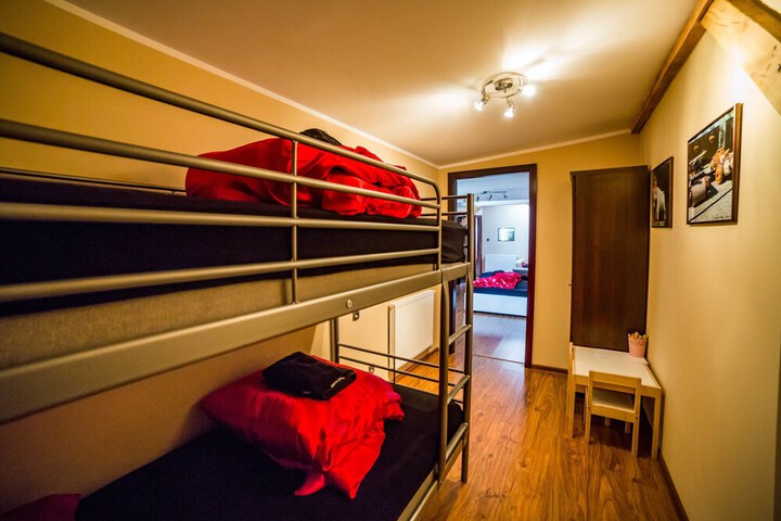 Room 16 of 51