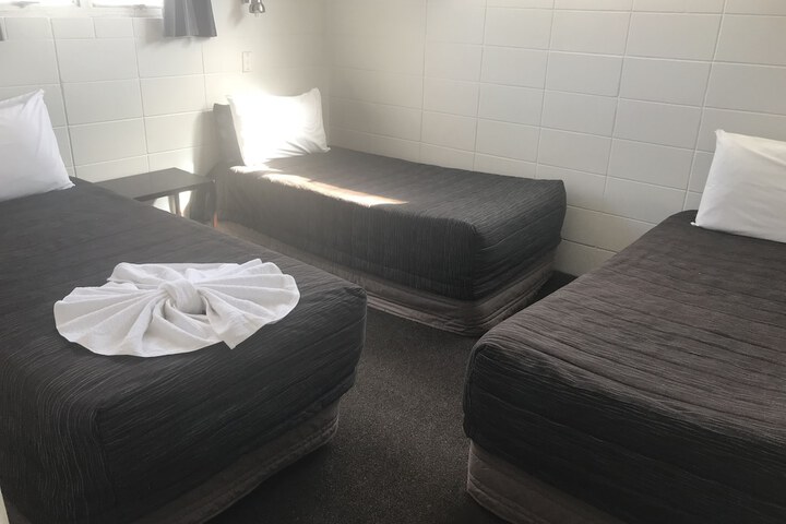 Room 17 of 43