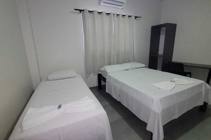 Room 3 of 20