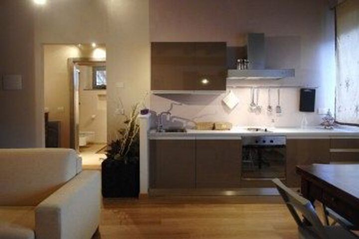 Room 16 of 25