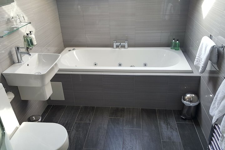 Bath Photo