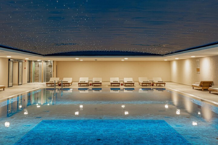Pool 43 of 88