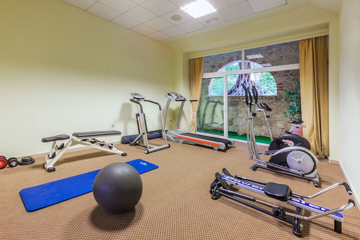 Health and Fitness 138 of 221