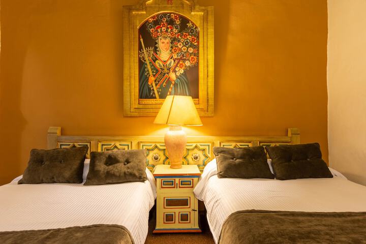 Room 10 of 73
