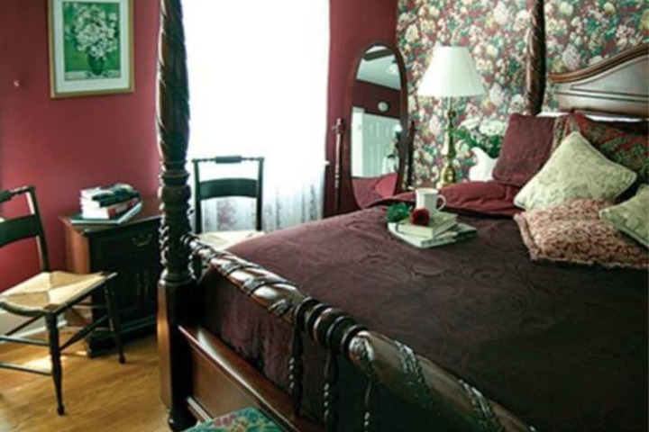 Room 5 of 56