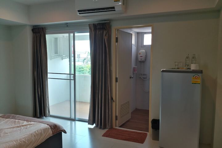 Room 14 of 44