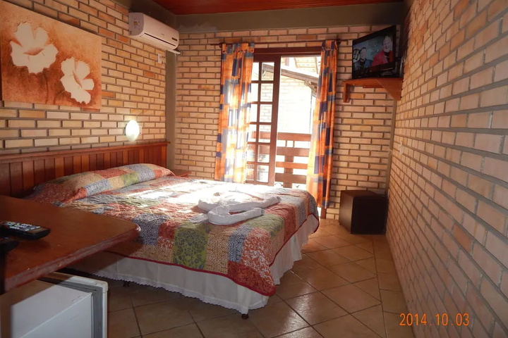 Room 4 of 19