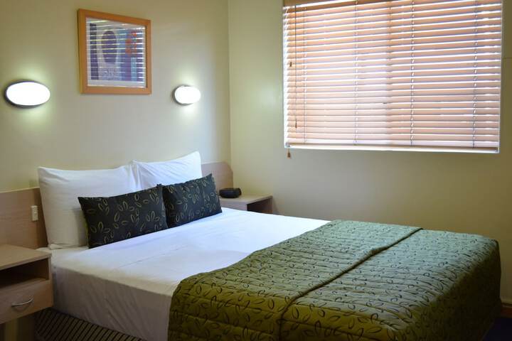 Room 9 of 51