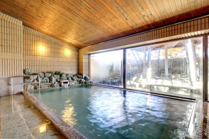 Hotel with Pool