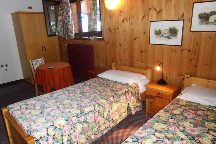 Room 22 of 52