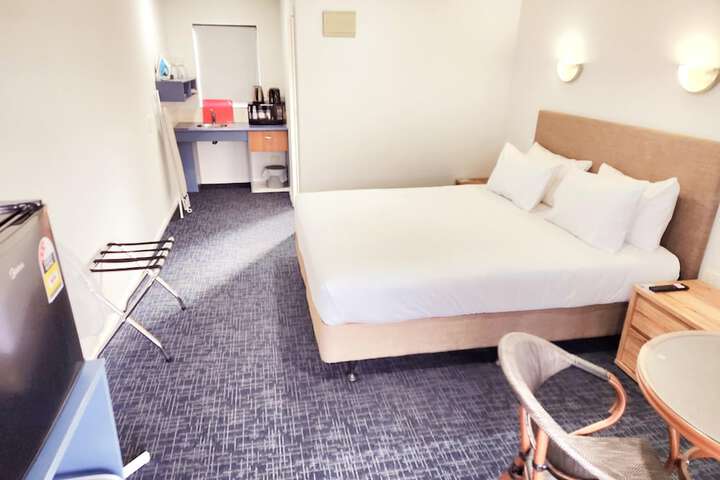 Room 21 of 47