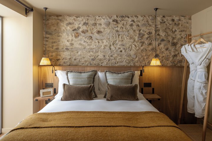 Room 20 of 94