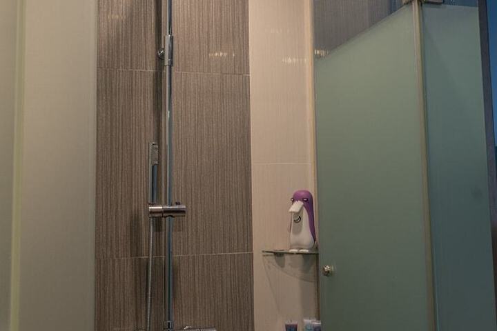 General 9 of 22