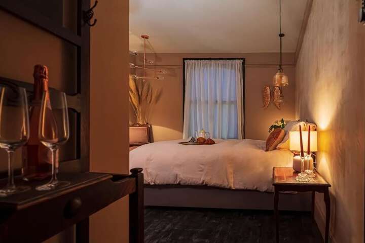 Room 5 of 39