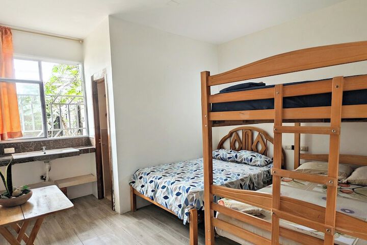Room 4 of 29