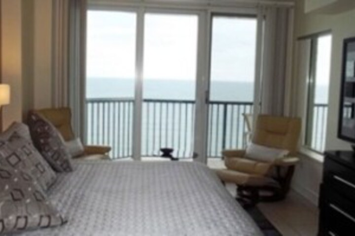 Image of Gorgeous Ocean Views 2 Br 2 BA Di Mucci Towers Ten 1902