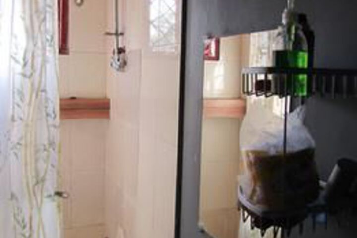 Room 2 of 19