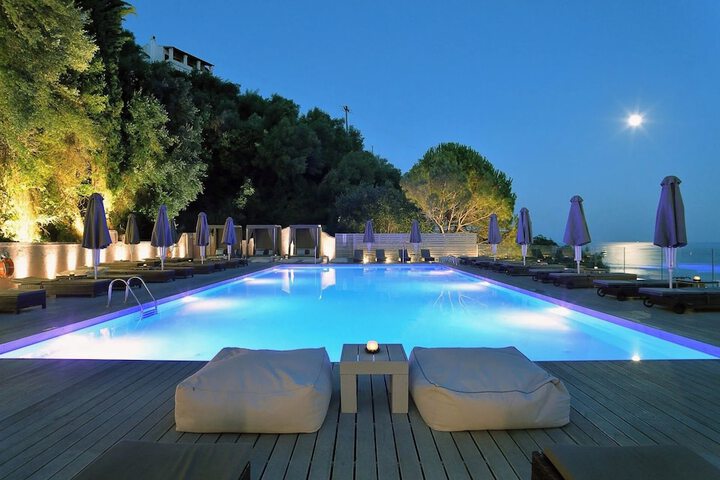 Pool 29 of 72